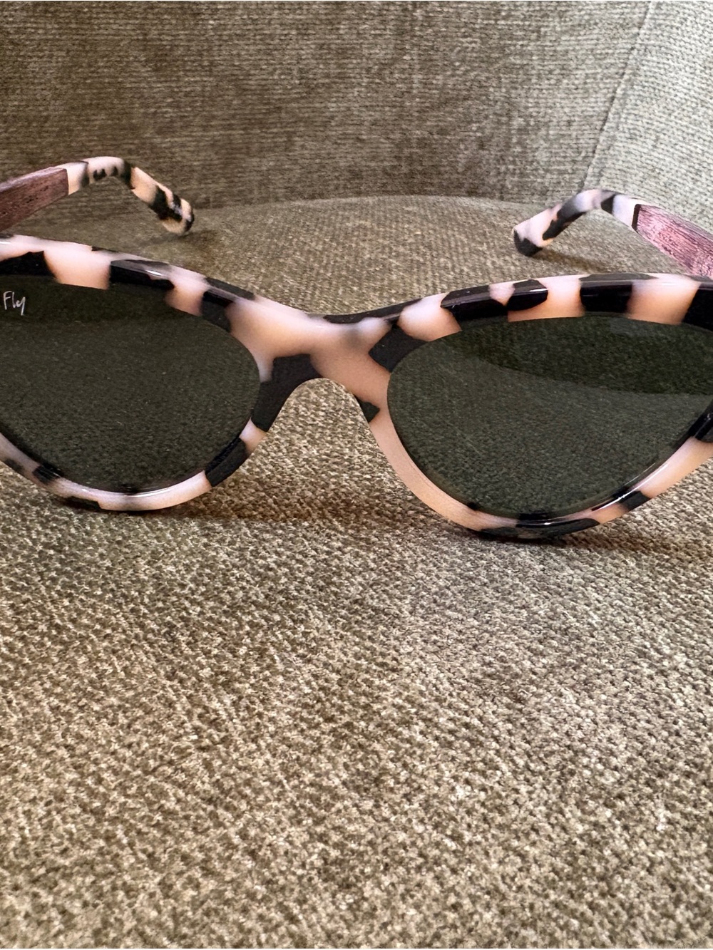 Stylish John Fly Pink Tortoiseshell Cat Eye Sunglasses - Women Accessories